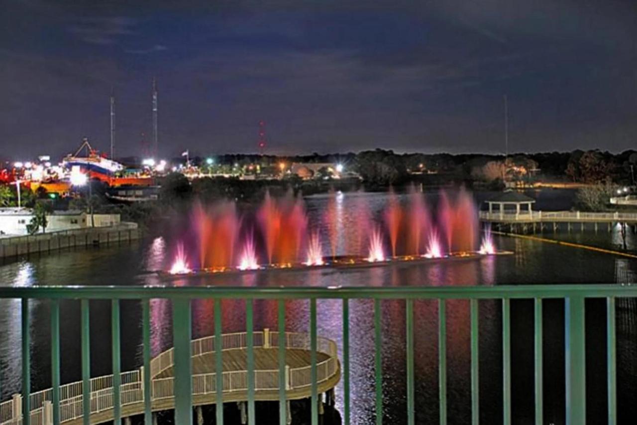Holiday home Laketown Wharf 116 *